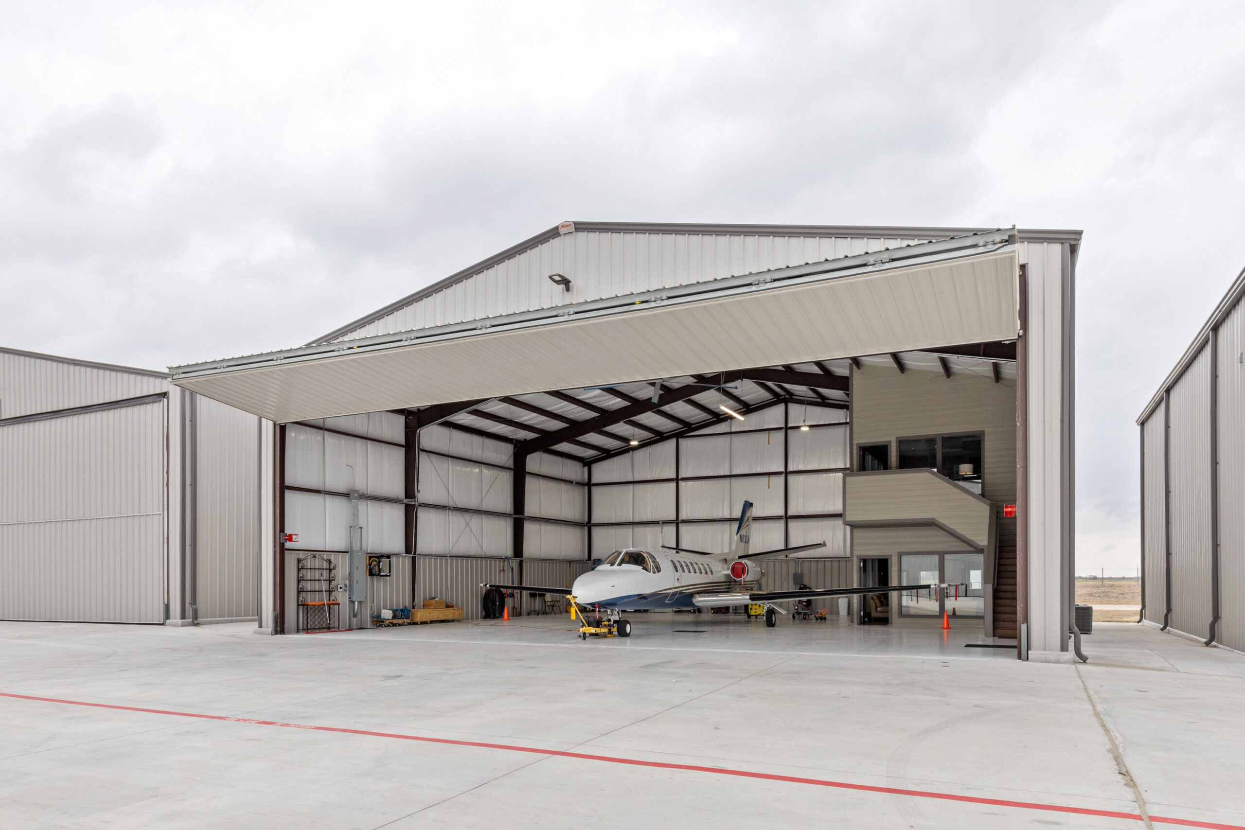 Steel Structure Aircraft Hangar 